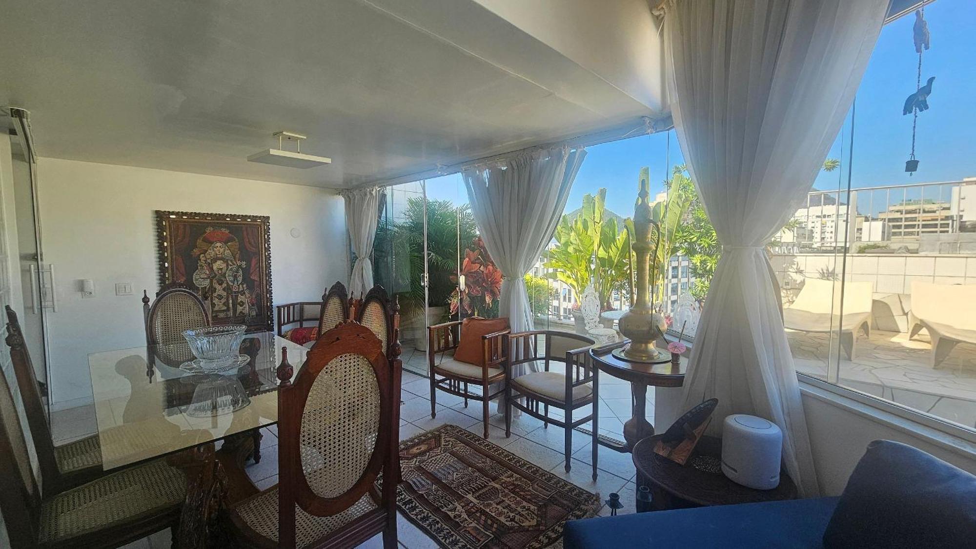 Casa de férias Cobertura Duplex Com Piscina *